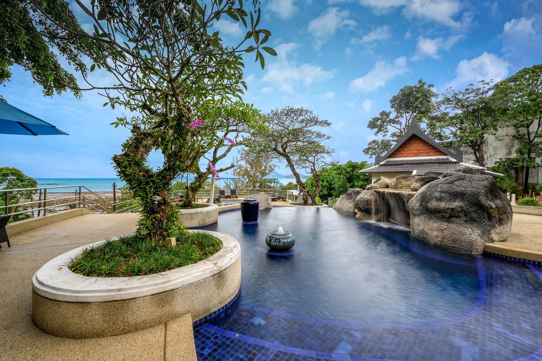 Namaka Resort Kamala Exterior photo The Rock Resort
